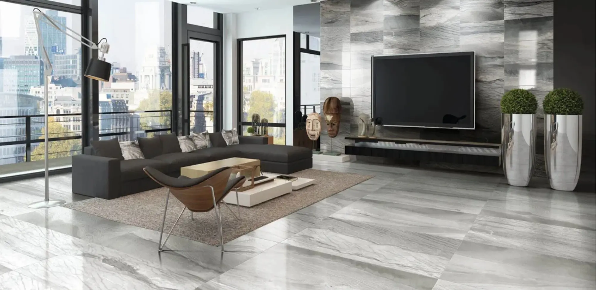 Piso porcelanato para interiores y exteriores, diseño elegante y resistente, ideal en productos y servicios para pisos.